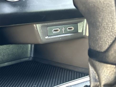 Certified 2023 Volkswagen Jetta Sport image 25