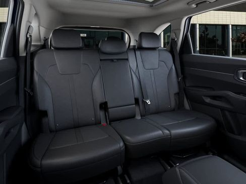 New 2026 Kia Sorento S w/ S Panoramic Sunroof Package FWD image 16