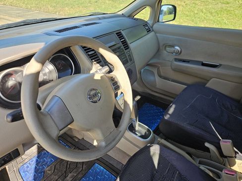 Used 2009 Nissan Versa 1.8 S w/ PWR Pkg FWD image 10