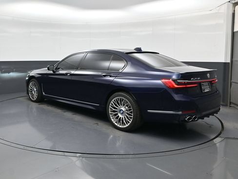 Used 2022 BMW ALPINA B7 xDrive AWD/4WD image 5