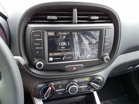 New 2025 Kia Soul LX w/ LX Technology Package image 11