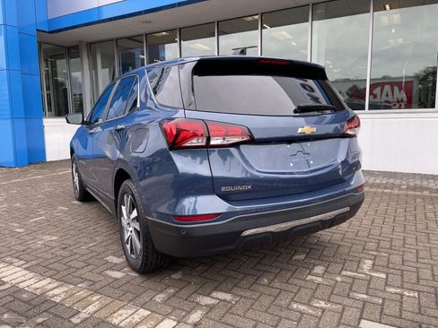 Used 2024 Chevrolet Equinox LT FWD image 3