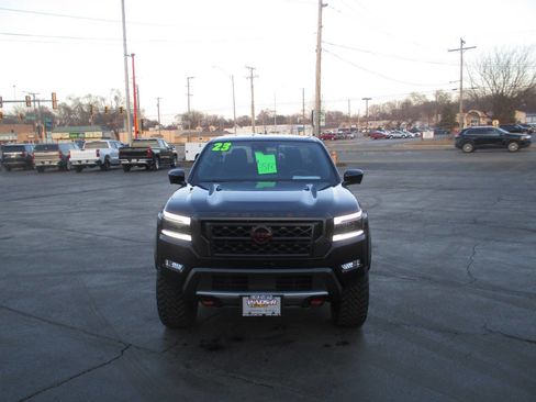 Used 2023 Nissan Frontier PRO-4X w/ Pro-4X Premium Package image 8