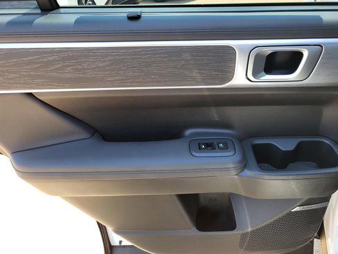 New 2026 Hyundai Santa Fe Limited FWD image 12