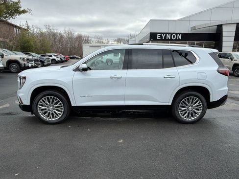 New 2026 GMC Acadia Denali w/ Super Cruise Package image 2