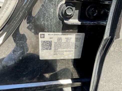 Used 2018 Chevrolet Impala LT FWD image 19