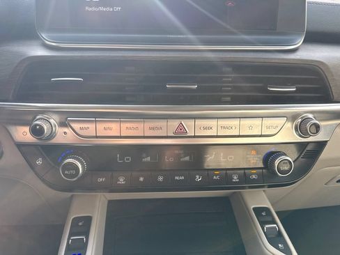 Used 2022 Kia Telluride EX w/ EX Premium Package AWD/4WD image 29