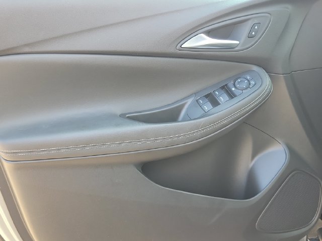 Used 2025 Buick Encore GX Preferred w/ Comfort Package FWD image 24