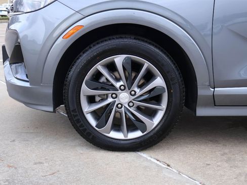 Used 2020 Buick Encore GX Preferred w/ Sport Touring Package image 8