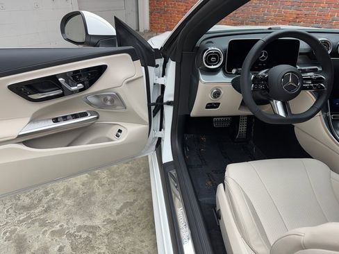 New 2026 Mercedes-Benz CLE 300 4MATIC Cabriolet image 9