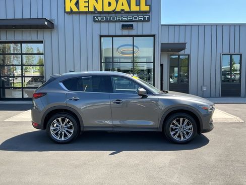 Used 2019 MAZDA CX-5 Signature AWD/4WD image 6
