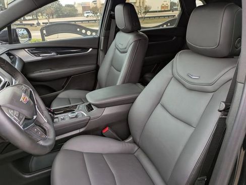 New 2025 Cadillac XT5 Premium Luxury w/ Technology Package image 28