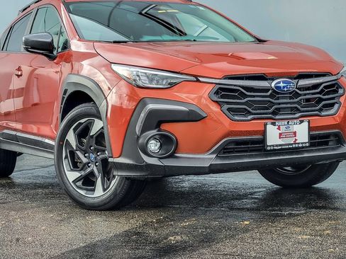 Used 2024 Subaru Crosstrek 2.5i Limited w/ Crosstrek Mirror Package AWD/4WD image 2