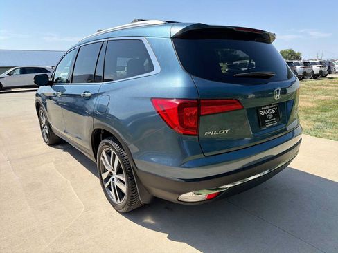 Used 2016 Honda Pilot Touring image 4