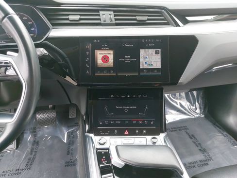 Used 2024 Audi Q8 e-tron Premium Plus w/ Prestige Package AWD/4WD image 21