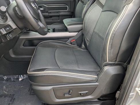 Used 2024 RAM 2500 Laramie w/ Night Edition image 17