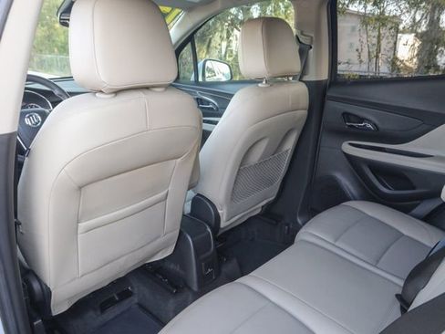 Used 2017 Buick Encore Essence image 25