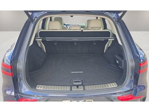 Used 2026 Genesis GV70 2.5T Select AWD/4WD image 10