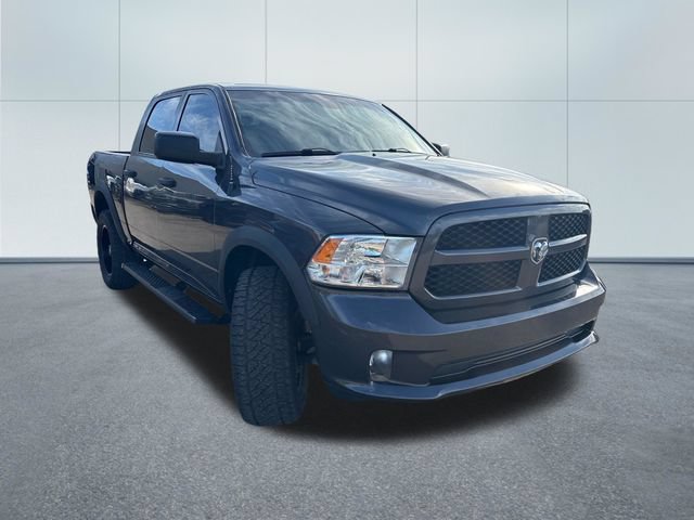 Used 2019 RAM 1500 Express w/ Express Value Package AWD/4WD image 5
