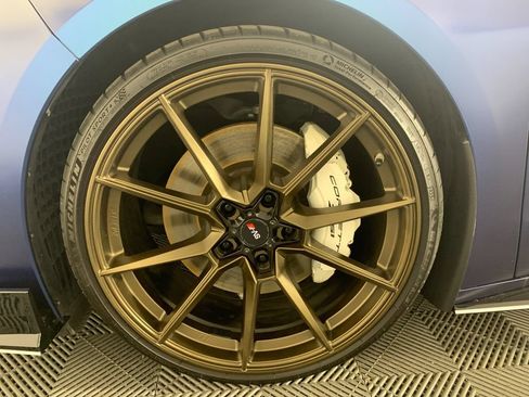 Used 2020 Chevrolet Corvette Stingray Preferred Cpe w/ 2LT Preferred Equipment Group RWD image 11