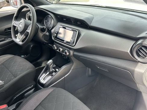 Used 2020 Nissan Kicks S FWD image 13