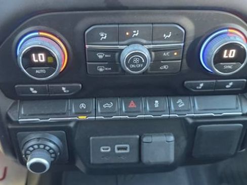 Used 2022 Chevrolet Silverado 1500 LT AWD/4WD image 22