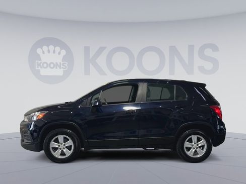 Used 2021 Chevrolet Trax LS AWD/4WD image 7