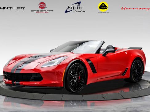 Used 2015 Chevrolet Corvette Z06 w/ 3LZ Preferred Equipment Group image 1