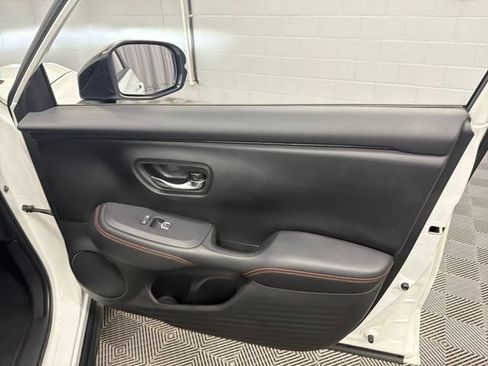 Used 2024 Honda HR-V Sport image 16