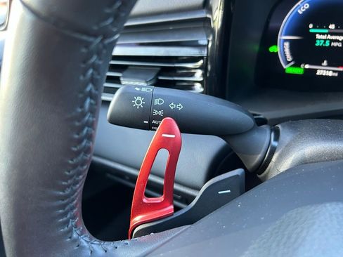 Used 2025 Toyota Camry XSE image 22