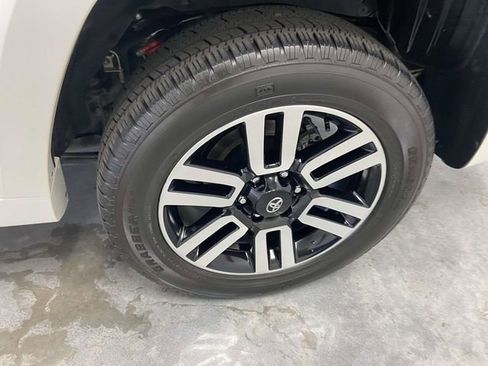 Certified 2022 Toyota 4Runner Limited image 8