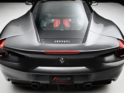 Used 2016 Ferrari 488 GTB image 35