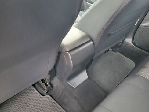 Certified 2023 Subaru Crosstrek 2.0i image 30