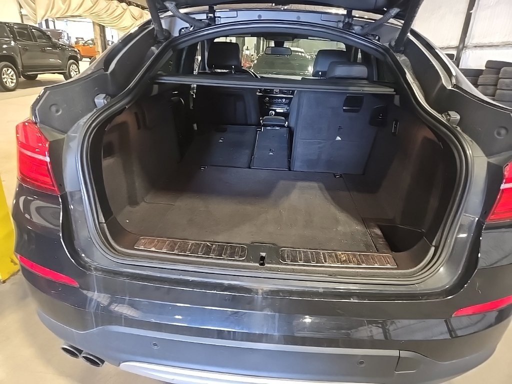 Used 2018 BMW X4 xDrive28i AWD/4WD image 5