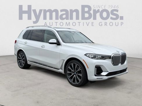 Used 2022 BMW X7 xDrive40i w/ Premium Package AWD/4WD image 1