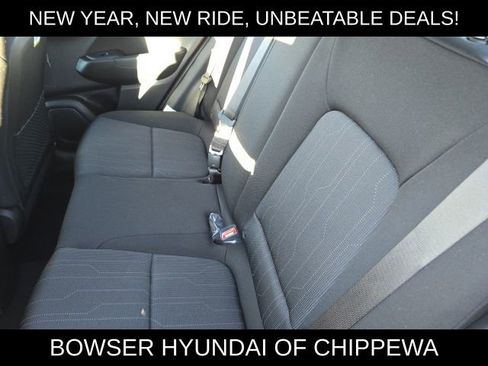 New 2026 Hyundai Venue SE image 5