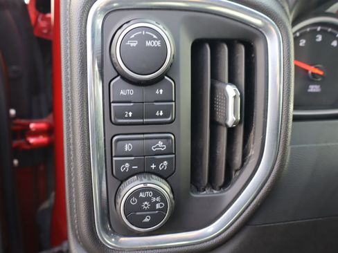 Used 2021 Chevrolet Silverado 1500 High Country image 18