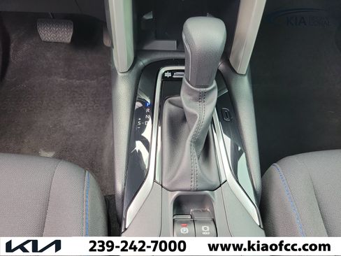 Used 2024 Toyota Corolla Cross AWD Hybrid image 25