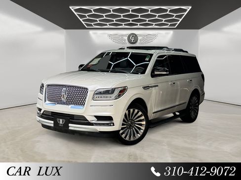 Used 2019 Lincoln Navigator Reserve AWD/4WD image 1