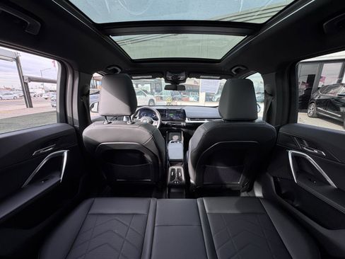 Used 2024 BMW X1 xDrive28i w/ Convenience Package image 9