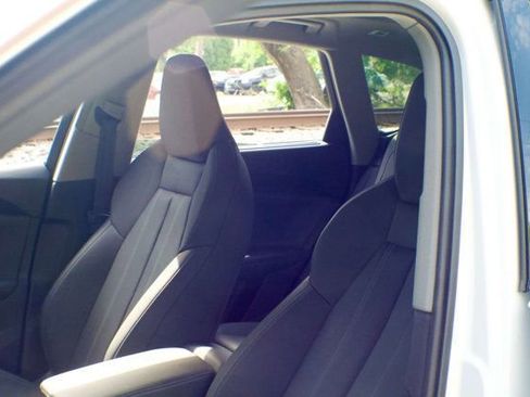 Used 2025 Audi Q5 Prestige image 19