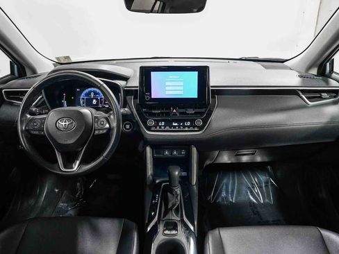 Certified 2023 Toyota Corolla Cross XLE w/ Convenience Package AWD/4WD image 13