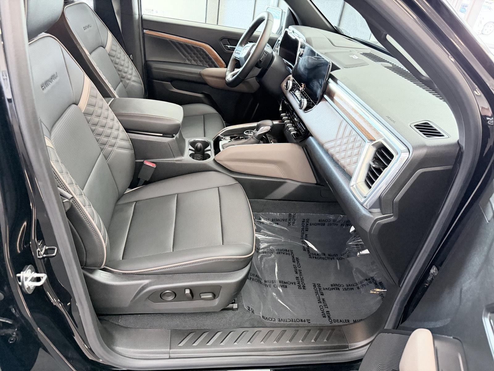 Used 2023 GMC Canyon Denali AWD/4WD image 31