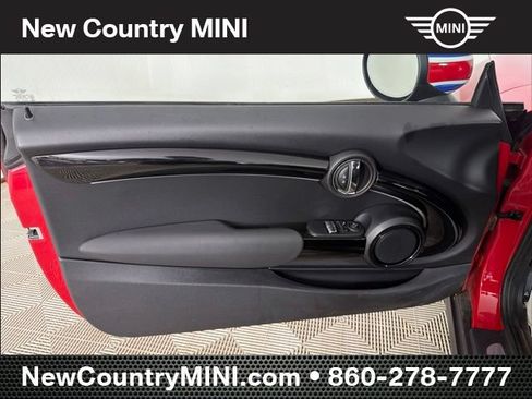 Used 2024 MINI Cooper 2-Door Hardtop FWD image 12