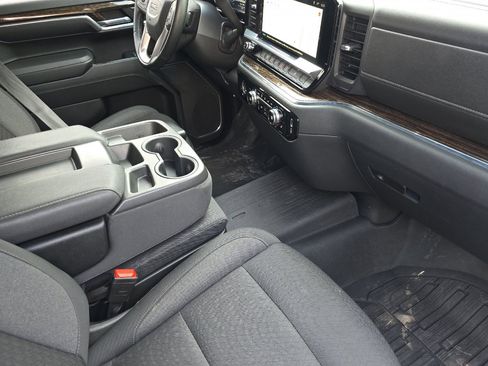 Used 2023 GMC Sierra 1500 Elevation w/ LPO, Elevation Black Package image 17