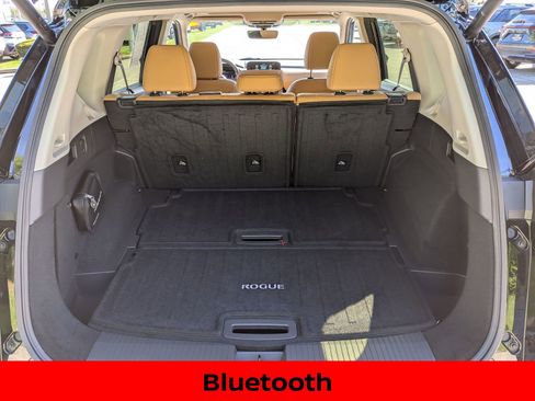 Certified 2023 Nissan Rogue Platinum w/ Platinum Premium Package AWD/4WD image 9