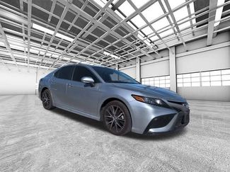 Used 2022 Toyota Camry SE video 1