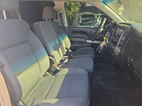 Used 2018 Chevrolet Silverado 1500 LT w/ Trailering Package RWD image 10