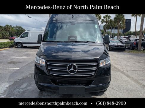 New 2025 Mercedes-Benz Sprinter 2500 image 2