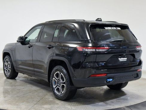 Used 2023 Jeep Grand Cherokee Trailhawk w/ Advanced Protech Group II image 10